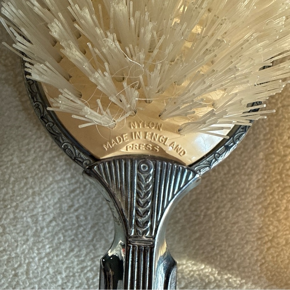Vintage Silver-Tone Floral Hand Mirror & Brush Set - Picture 10 of 12